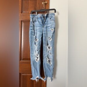 American Eagle Mom Jeans